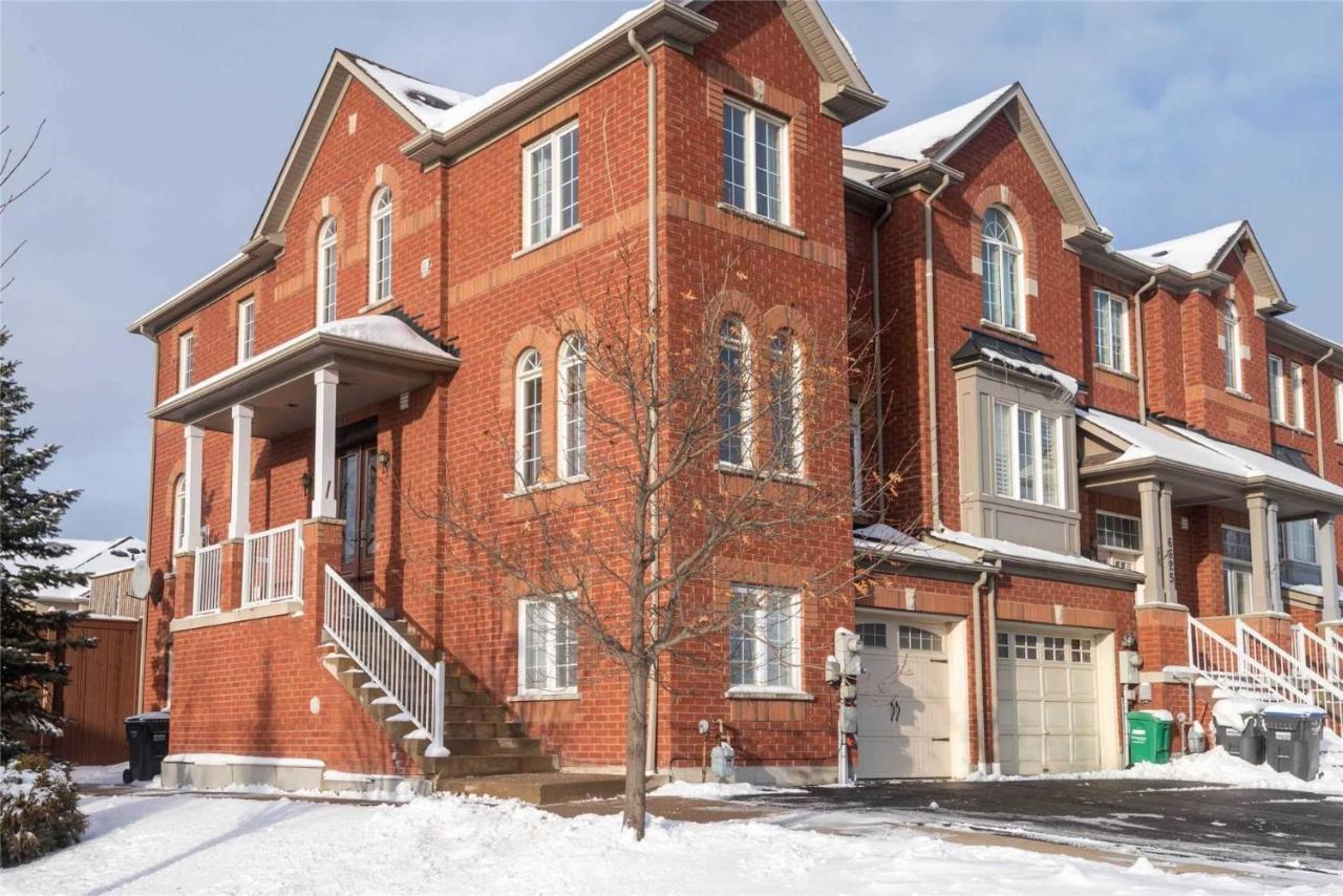 Jazzy Home Stay Mississauga Luaran gambar