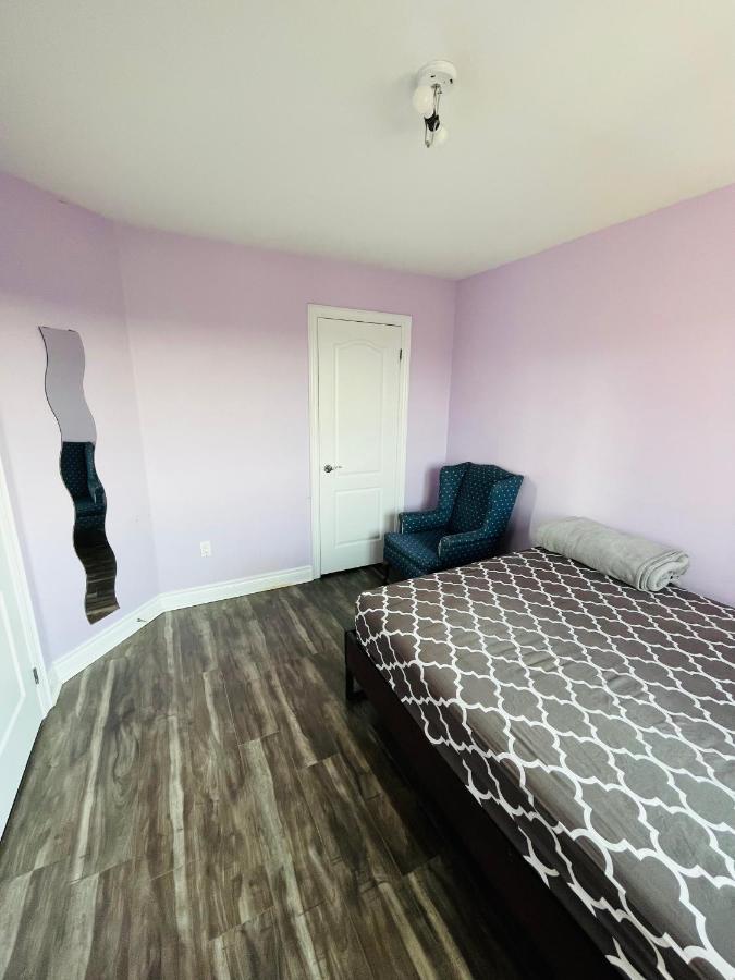 Jazzy Home Stay Mississauga Luaran gambar