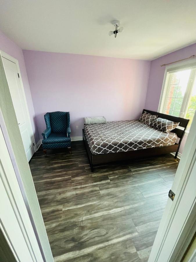 Jazzy Home Stay Mississauga Luaran gambar